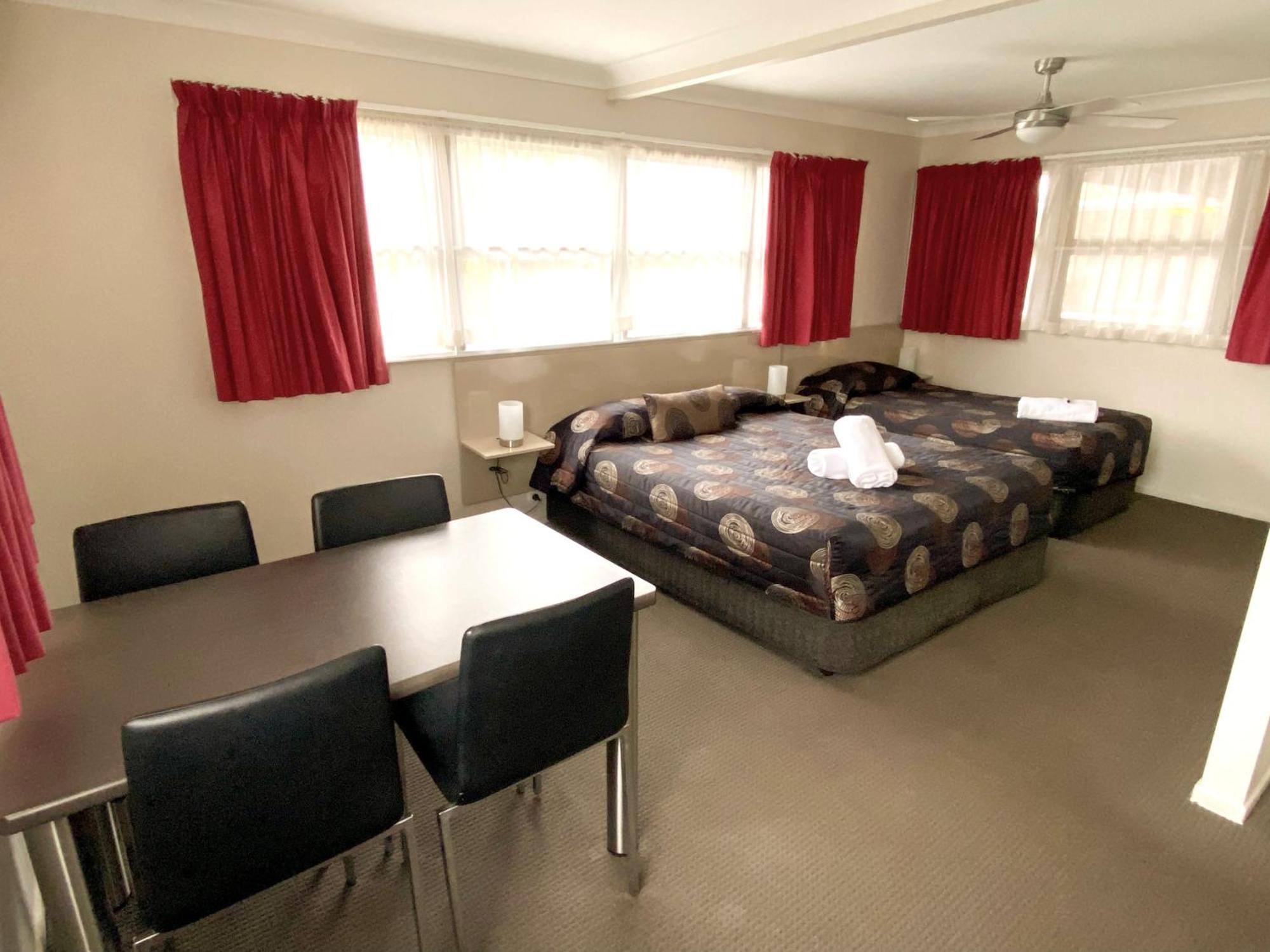 High Street Motor Inn Stanthorpe Exterior photo